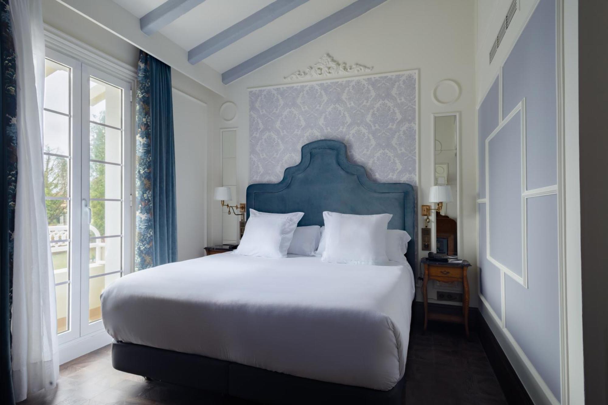 Hotel Luze Boutique Сан-Себастьян Екстер'єр фото