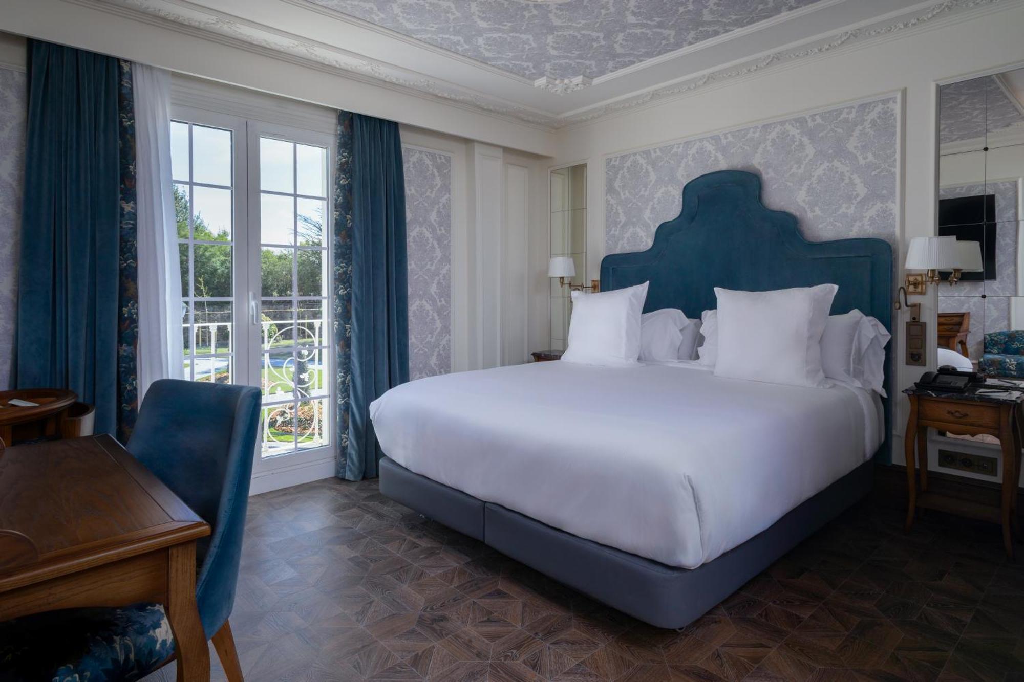 Hotel Luze Boutique Сан-Себастьян Екстер'єр фото